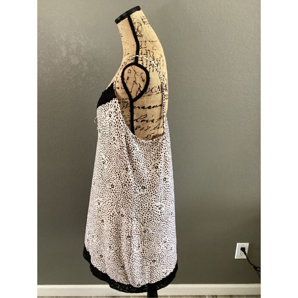 Private Property Gown - Picture 3 of 8